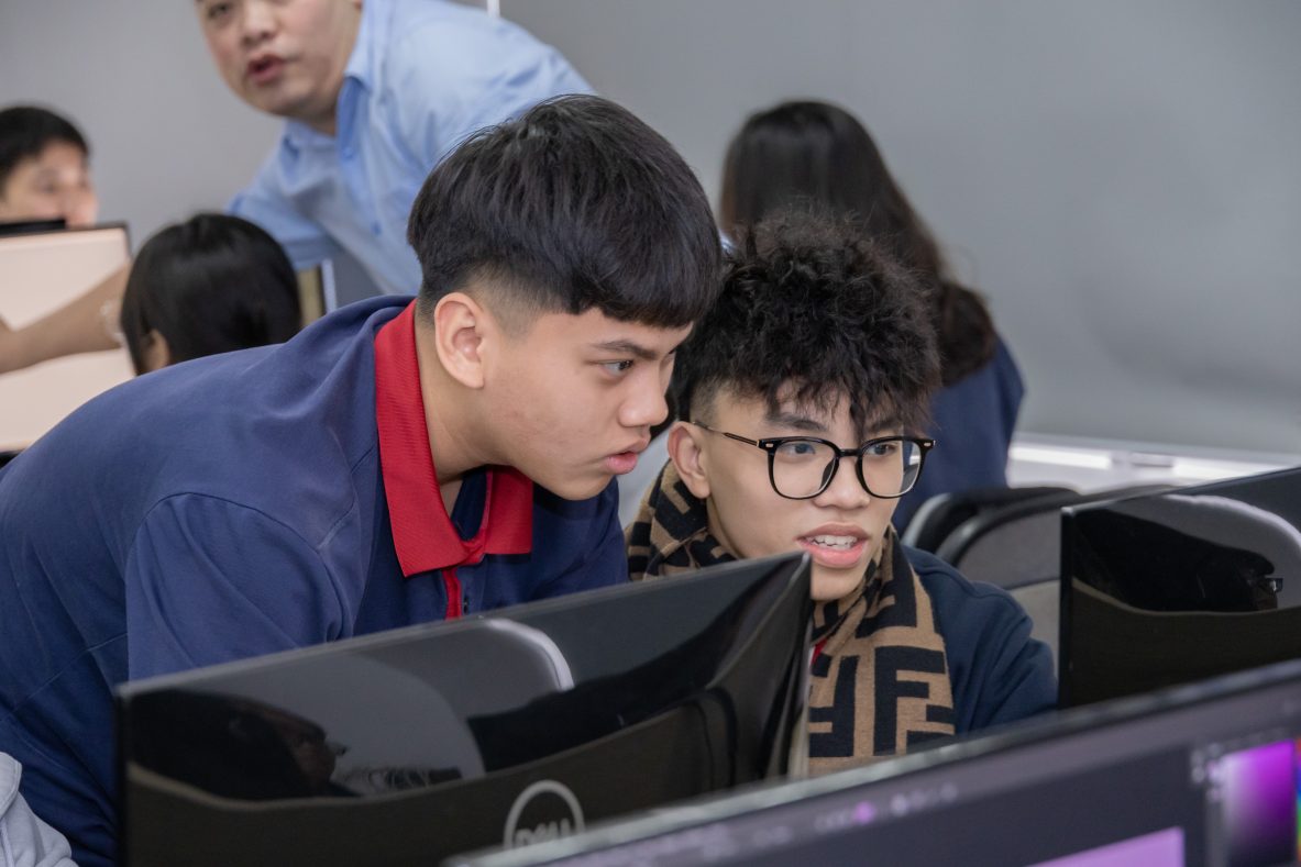 Arena Multimedia “thắp lửa” Sáng tạo tại trường THPT Đoàn Thị Điểm